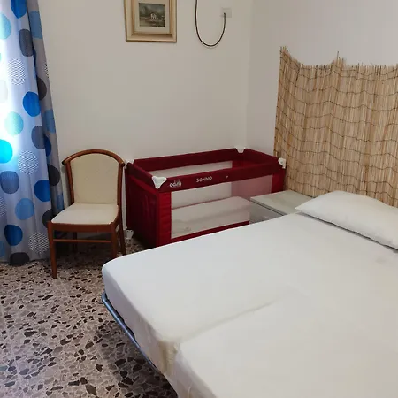 Privacy & Relax In Sardegna 住宿加早餐酒店 康特港